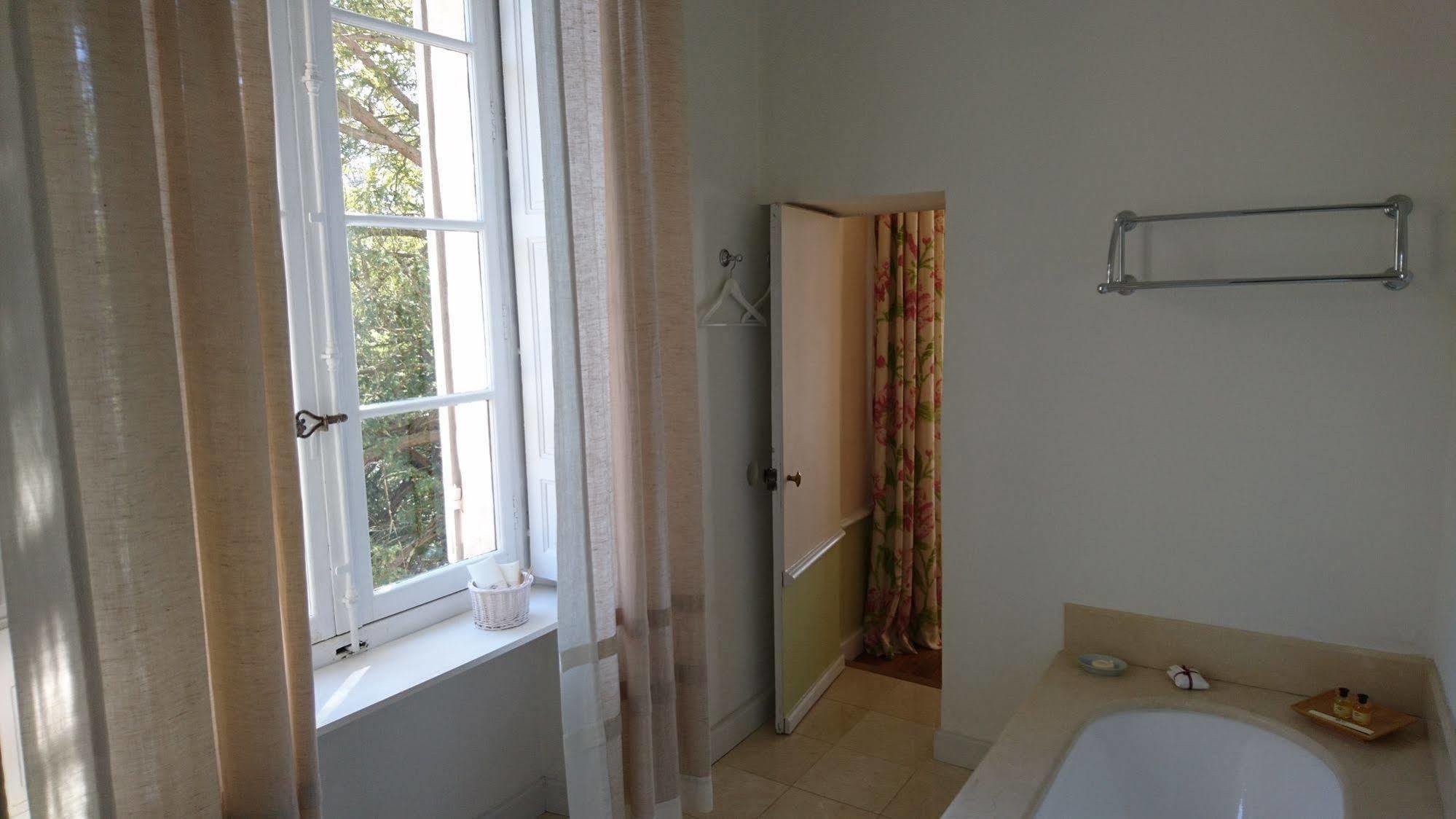 Hôtel Château Martinay à Carpentras Extérieur photo